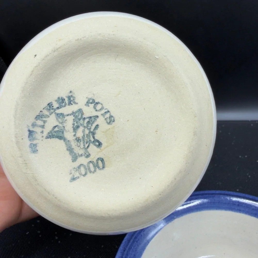 Brinker‎ Pots Dip Crock Set Blue Heart Stoneware Pottery Kansas City 2000s 2pc